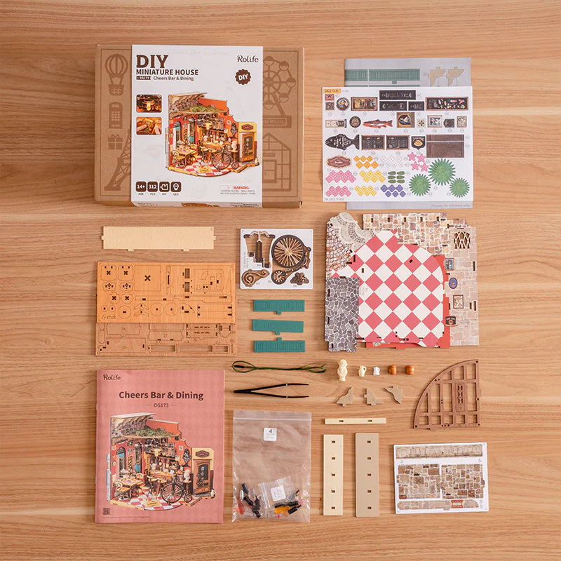 Cheers Bar & Dining DIY Miniature House DG173
