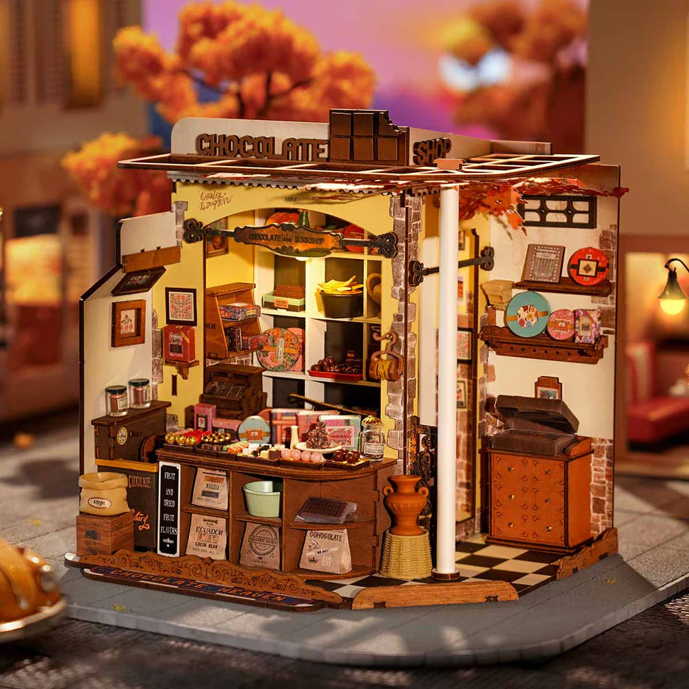 Henry Chocolate DIY Miniature House DG174